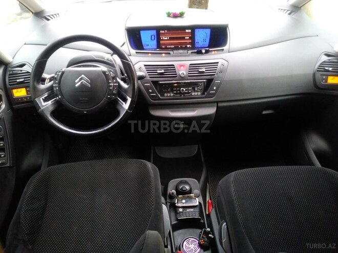 Citroen  2010, 230,000 km - 1.6 l - Bakı