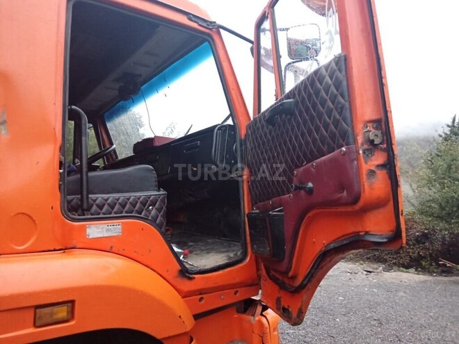 KamAz 6520 2005, 111,200 km - 11.0 l - İsmayıllı