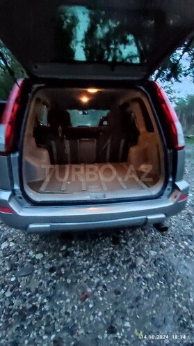 Nissan X-Trail 2001, 280,000 km - 2.0 l - Qusar