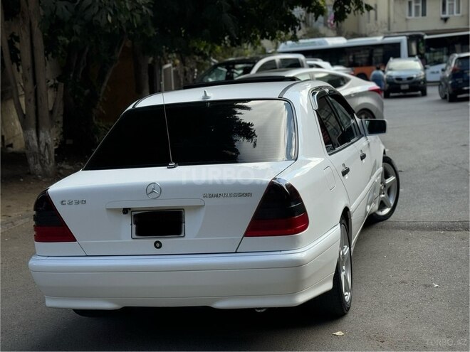 Mercedes C 230 1998, 333,000 km - 2.3 л - Bakı