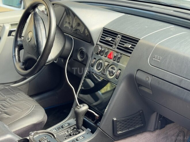 Mercedes C 230 1998, 333,000 km - 2.3 л - Bakı