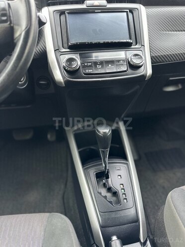 Toyota Corolla Fielder 2018, 140,000 km - 1.5 l - Bakı