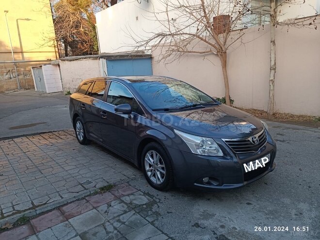 Toyota Avensis 2010, 210,000 km - 2.0 l - Bakı