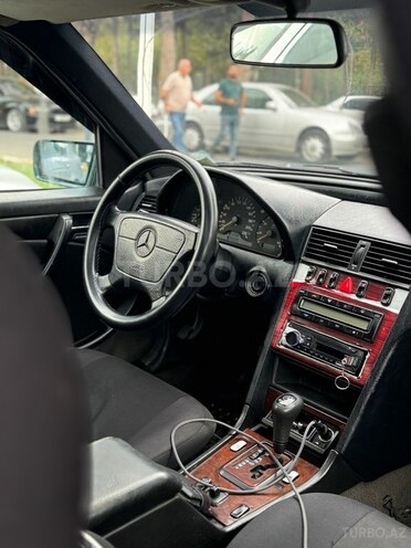 Mercedes C 200 1998, 333,000 km - 2.0 l - Bakı