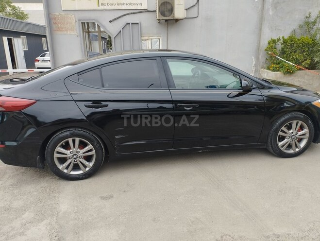 Hyundai Elantra 2016, 208,000 km - 2.0 l - Bakı
