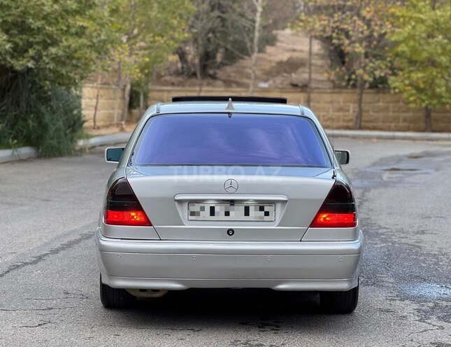 Mercedes C 230 1998, 320,000 km - 2.3 l - Bakı