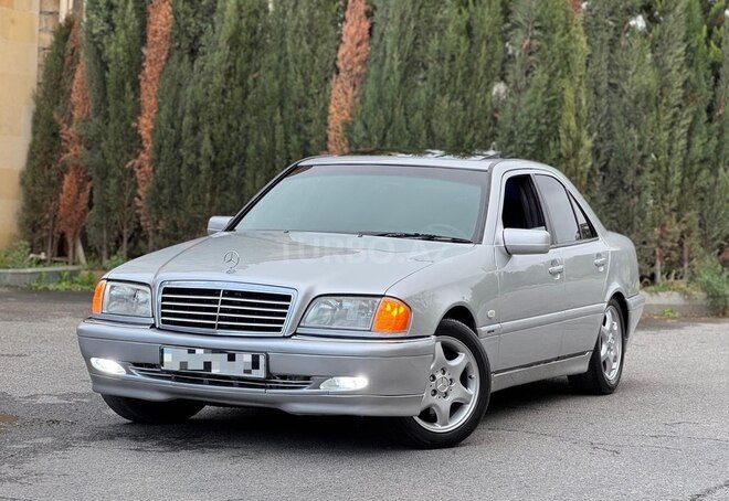 Mercedes C 230 1998, 320,000 km - 2.3 l - Bakı