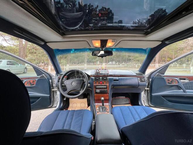 Mercedes E 230 1996, 324,243 km - 2.3 l - Sumqayıt
