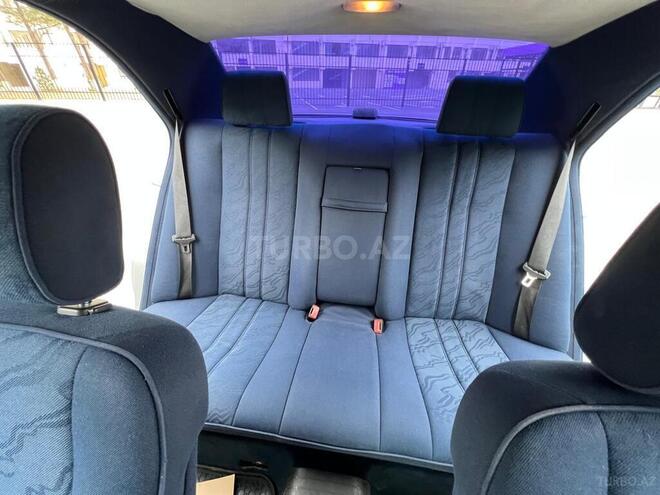Mercedes E 230 1996, 324,243 km - 2.3 l - Sumqayıt