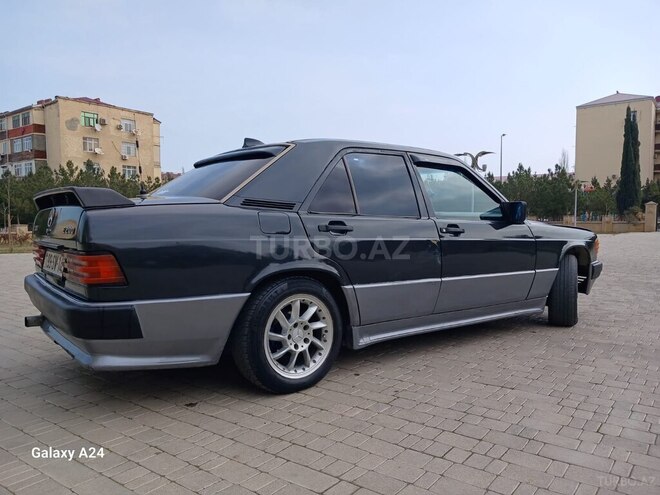 Mercedes 190 1993, 432,785 km - 2.0 л - Bakı