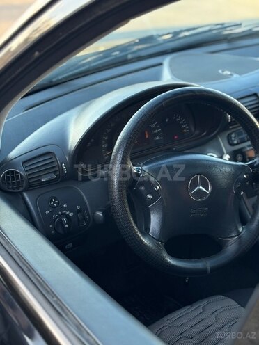 Mercedes C 320 2000, 247,874 km - 3.2 л - Bakı