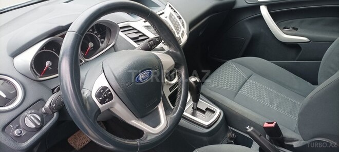 Ford Fiesta 2012, 137,000 km - 1.4 l - Bakı