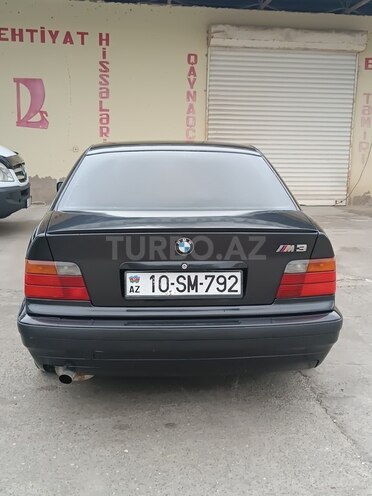 BMW 320 1993, 450,000 km - 2.0 l - Salyan