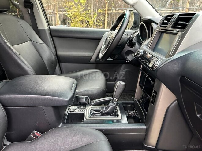 Toyota Land Cruiser Prado 2013, 200,000 km - 2.7 l - Bakı