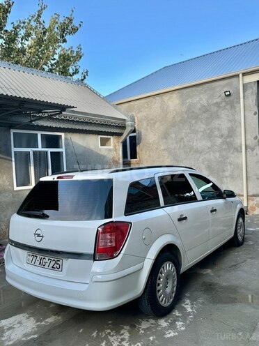 Opel Astra 2009, 193,000 km - 1.4 l - Mingəçevir