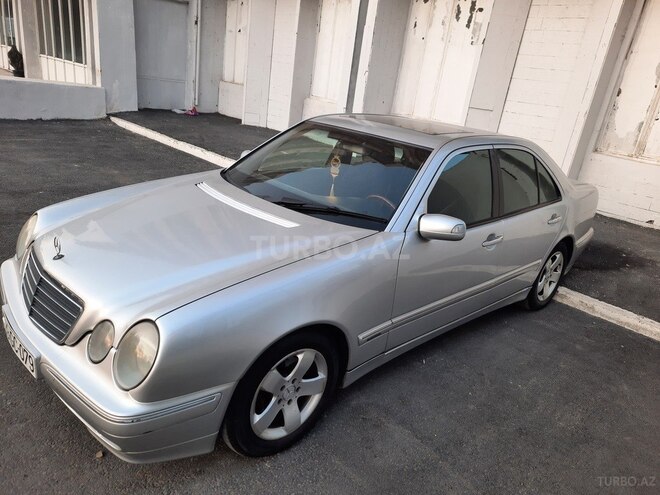 Mercedes E 220 d 2001, 650,000 km - 2.2 l - Bakı