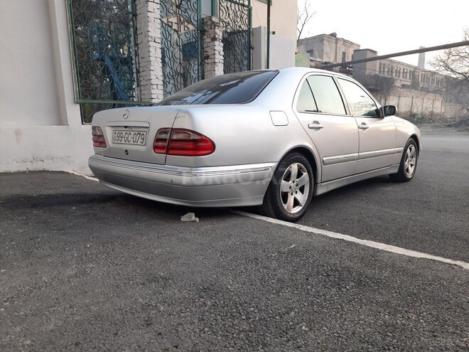 Mercedes E 220 d 2001, 650,000 km - 2.2 l - Bakı