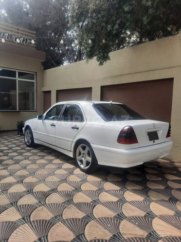 Mercedes C 200 1999, 298,768 km - 2.0 l - Bakı