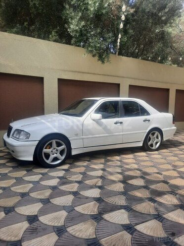 Mercedes C 200 1999, 298,768 km - 2.0 l - Bakı