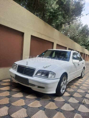 Mercedes C 200 1999, 298,768 km - 2.0 l - Bakı
