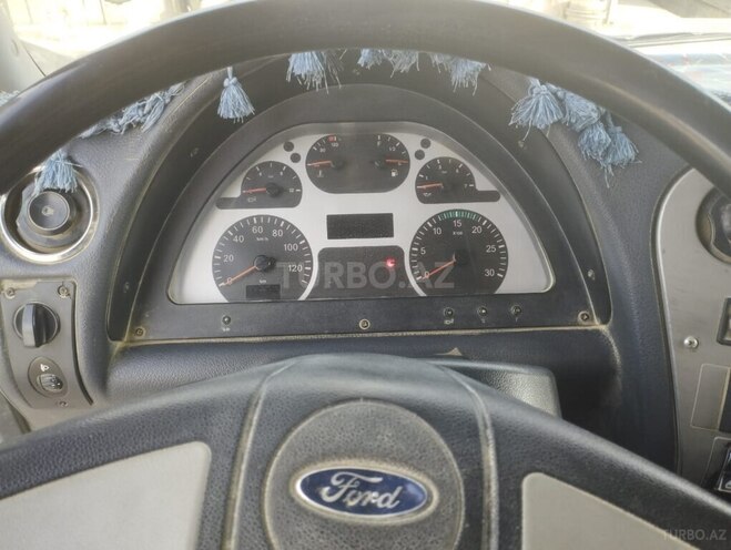 Ford Cargo 2011, 350,000 km - 9.0 l - Bakı