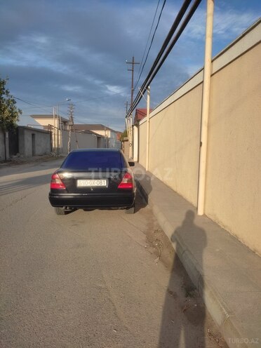 Mercedes C 180 1995, 243,810 km - 1.8 l - Bakı