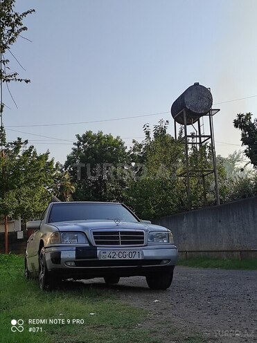 Mercedes C 220 1995, 300,000 km - 2.2 l - Lənkəran