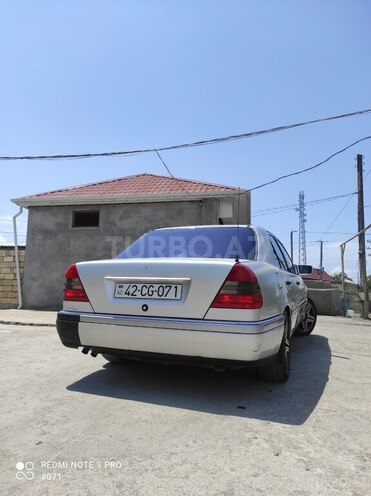 Mercedes C 220 1995, 300,000 km - 2.2 l - Lənkəran