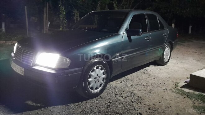 Mercedes C 220 d 1995, 999,990 km - 2.2 л - Masallı