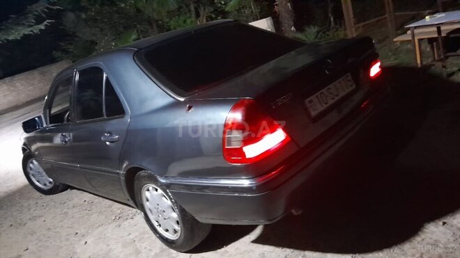 Mercedes C 220 d 1995, 999,990 km - 2.2 л - Masallı