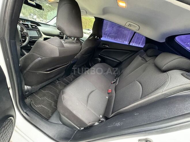 Toyota Prius 2019, 55,630 km - 1.8 l - Sumqayıt