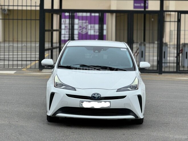 Toyota Prius 2019, 55,630 km - 1.8 l - Sumqayıt