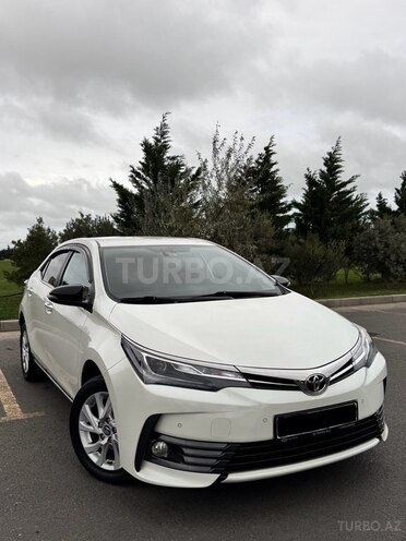 Toyota Corolla 2017, 115,400 km - 1.8 л - Sumqayıt