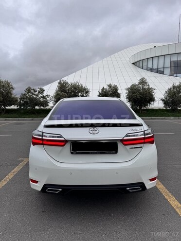 Toyota Corolla 2017, 115,400 km - 1.8 л - Sumqayıt