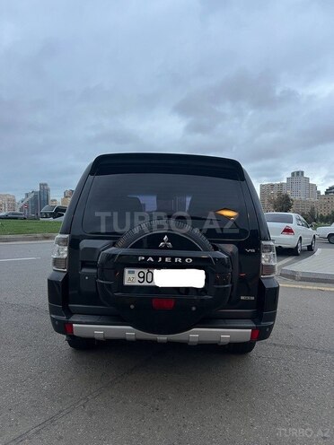 Mitsubishi Pajero 2007, 195,000 km - 3.0 l - Bakı