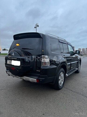 Mitsubishi Pajero 2007, 195,000 km - 3.0 l - Bakı