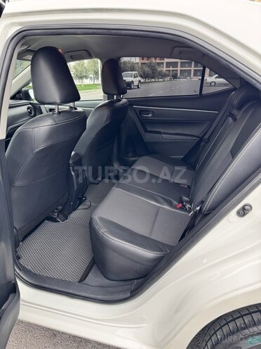Toyota Corolla 2017, 115,400 km - 1.8 л - Sumqayıt