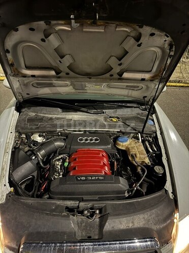 Audi A6 2006, 252,815 km - 3.2 l - Bakı
