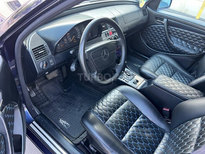 Mercedes C 240 1998, 318,000 km - 2.4 l - Gəncə