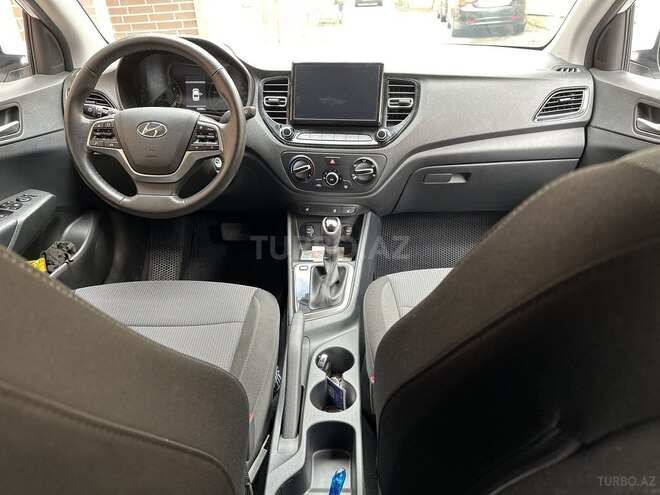 Hyundai Accent 2022, 22,686 km - 1.6 l - Bakı