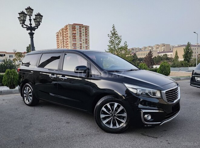 Kia Carnival 2015, 270,000 km - 2.2 l - Bakı
