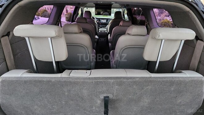 Kia Carnival 2015, 270,000 km - 2.2 l - Bakı
