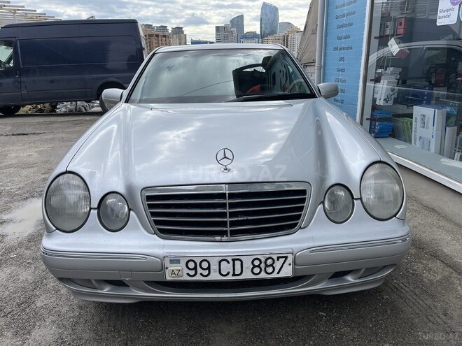 Mercedes E 270 2000, 386,625 km - 2.7 l - Bakı