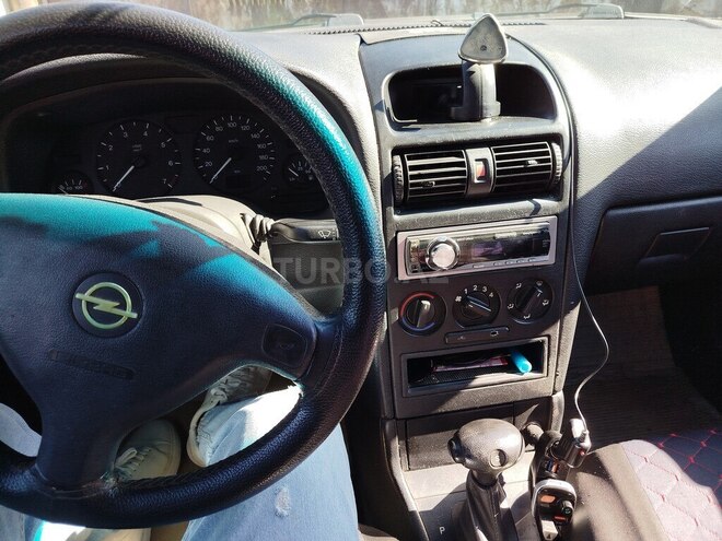Opel Astra 1998, 294,200 km - 1.6 l - Qax