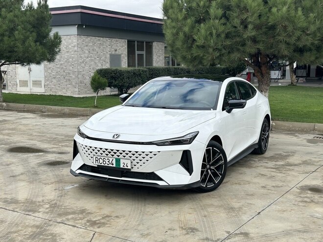 Changan Uni-V iDD	-1