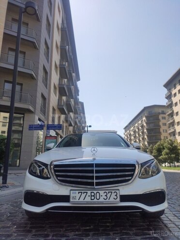 Mercedes E 200 d 2018, 68,000 km - 2.0 l - Bakı