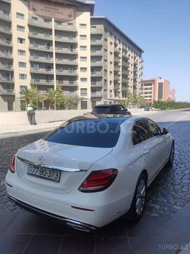 Mercedes E 200 d 2018, 68,000 km - 2.0 l - Bakı