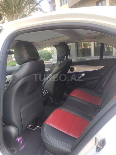 Mercedes E 200 d 2018, 68,000 km - 2.0 l - Bakı