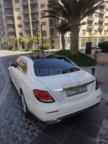 Mercedes E 200 d 2018, 68,000 km - 2.0 l - Bakı