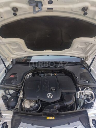 Mercedes E 200 d 2018, 68,000 km - 2.0 l - Bakı
